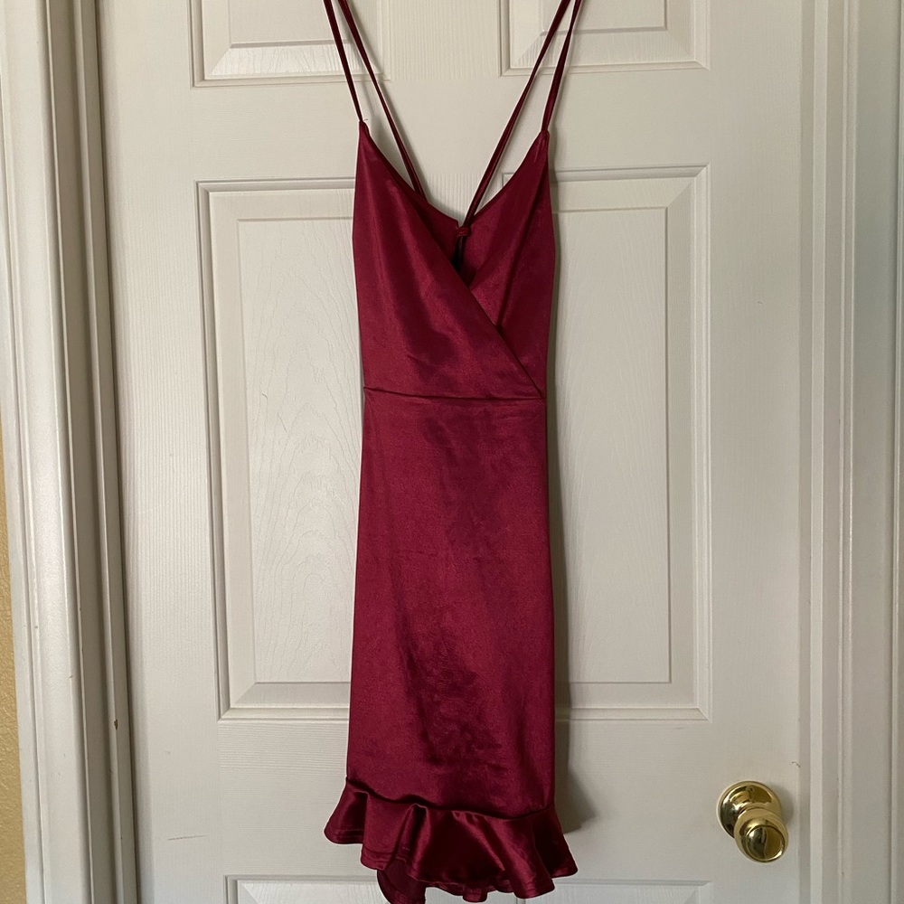 👏👏Windsor Maroon Tie Back Dress L